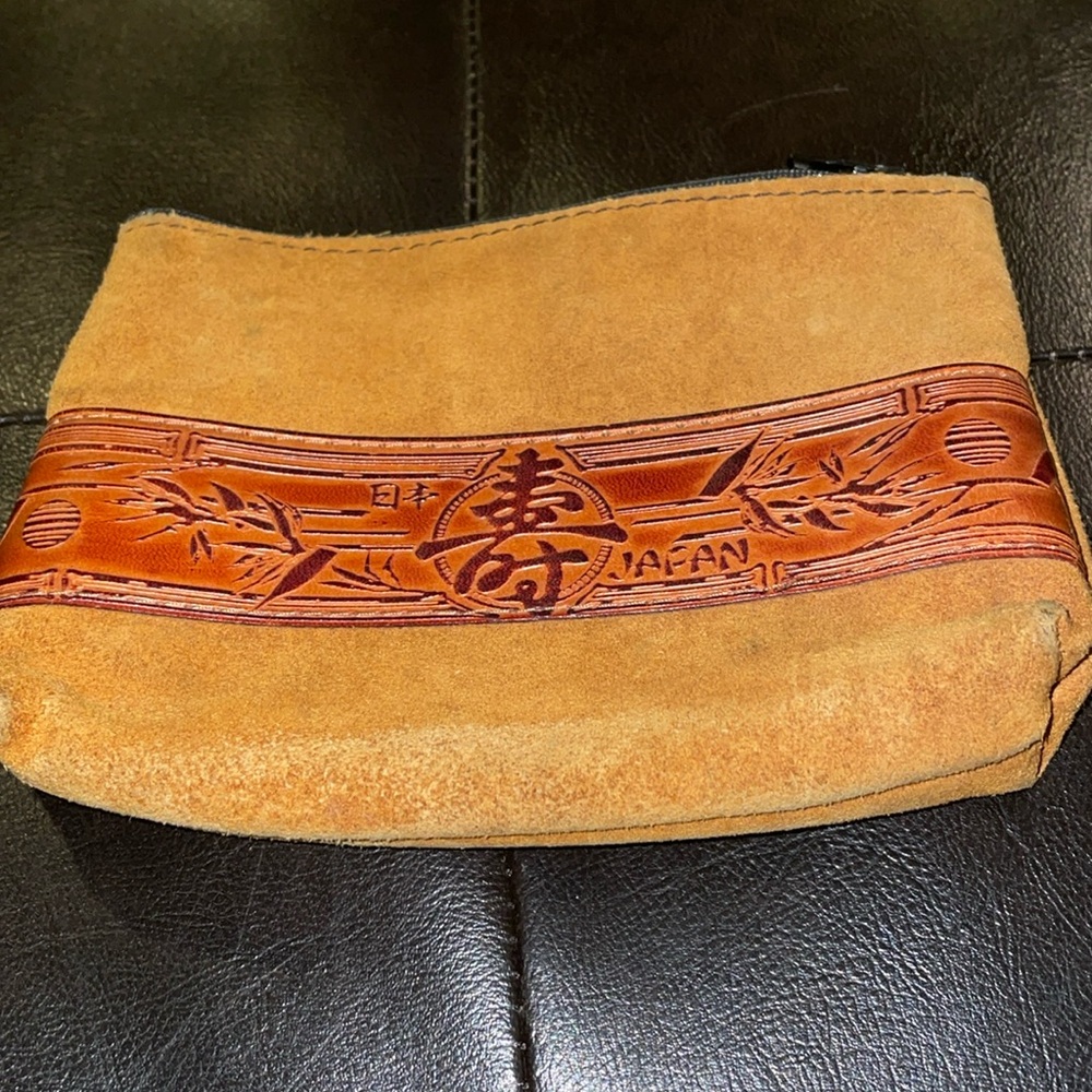 Small 2 pocket pouch/ coin purse.